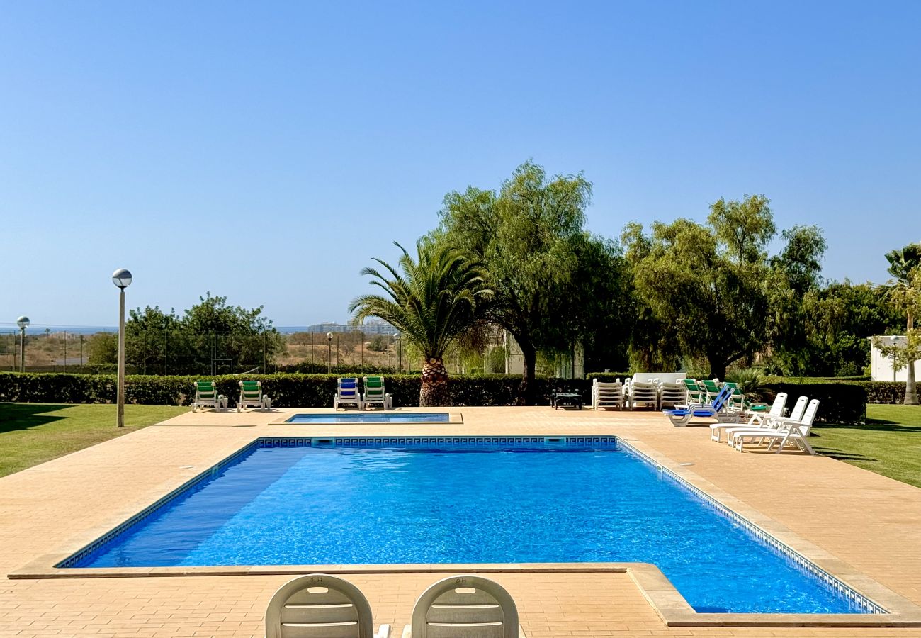 Apartamento em Pêra - PÊRA SECRET GARDEN 2 WITH POOL by HOMING