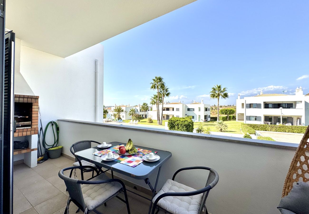 Apartamento em Pêra - PÊRA SECRET GARDEN 2 WITH POOL by HOMING