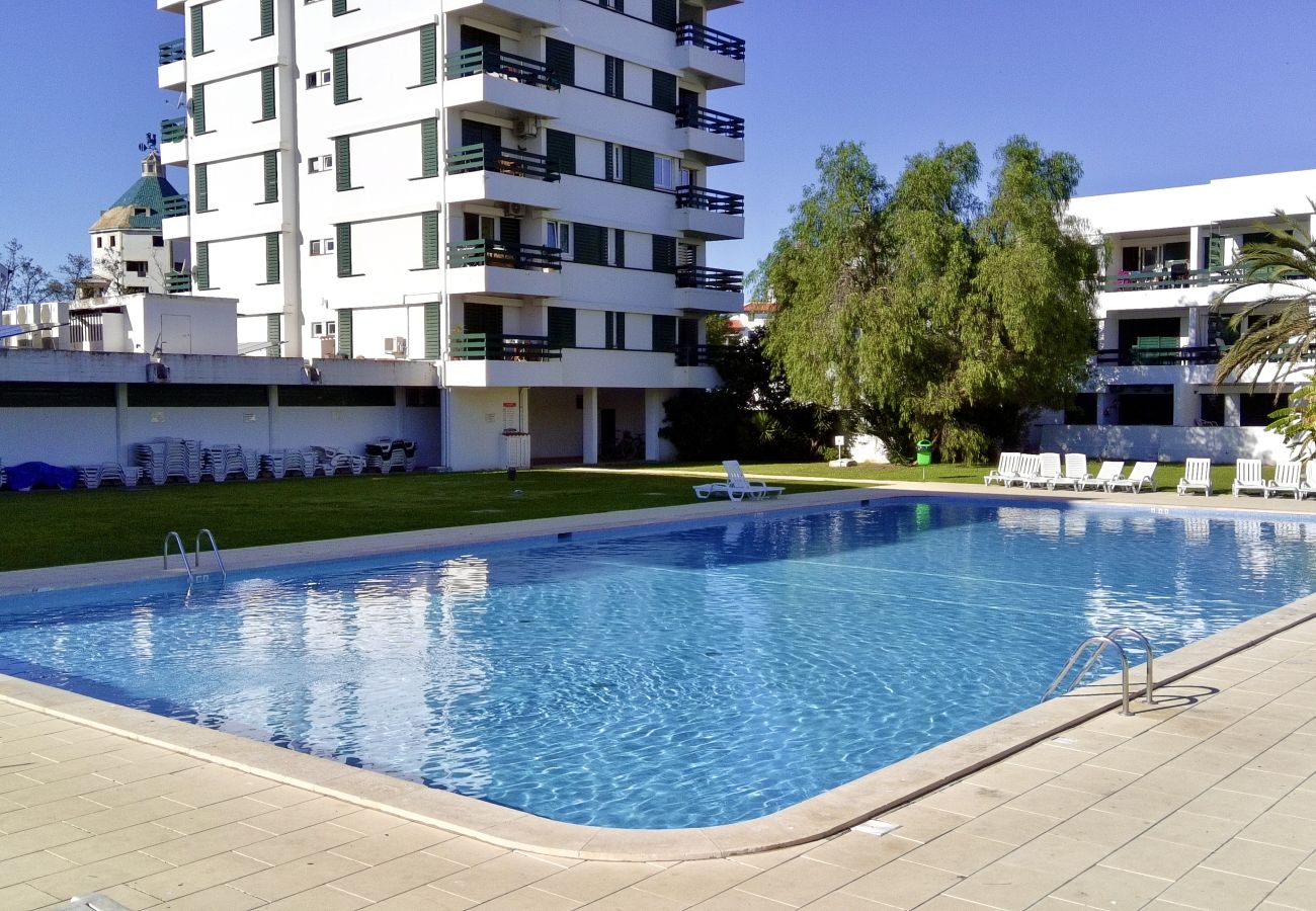 Apartamento em Vilamoura - VILAMOURA DOWNTOWN WITH POOL  by HOMING