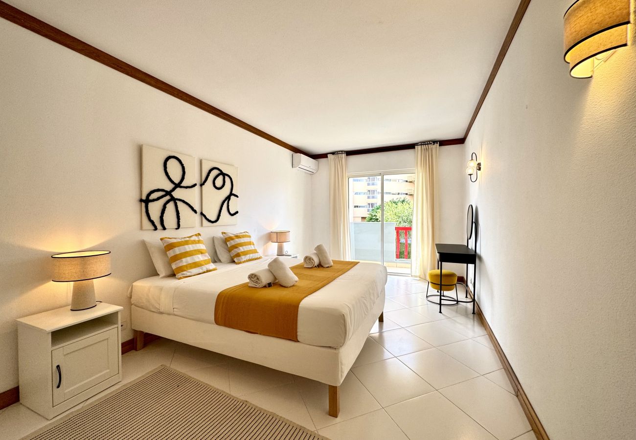 Apartamento em Vilamoura - VILAMOURA MARINA BEACH WITH POOL by HOMING