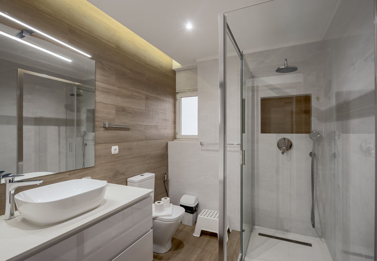 Apartamento em Carcavelos - CARCAVELOS BRIGHT & MODERN APARTMENT by Homing