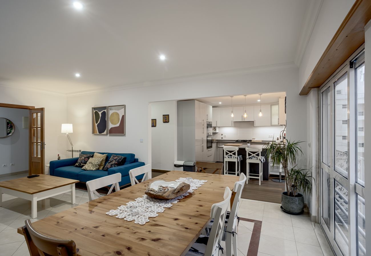 Apartamento em Carcavelos - CARCAVELOS BRIGHT & MODERN APARTMENT by Homing