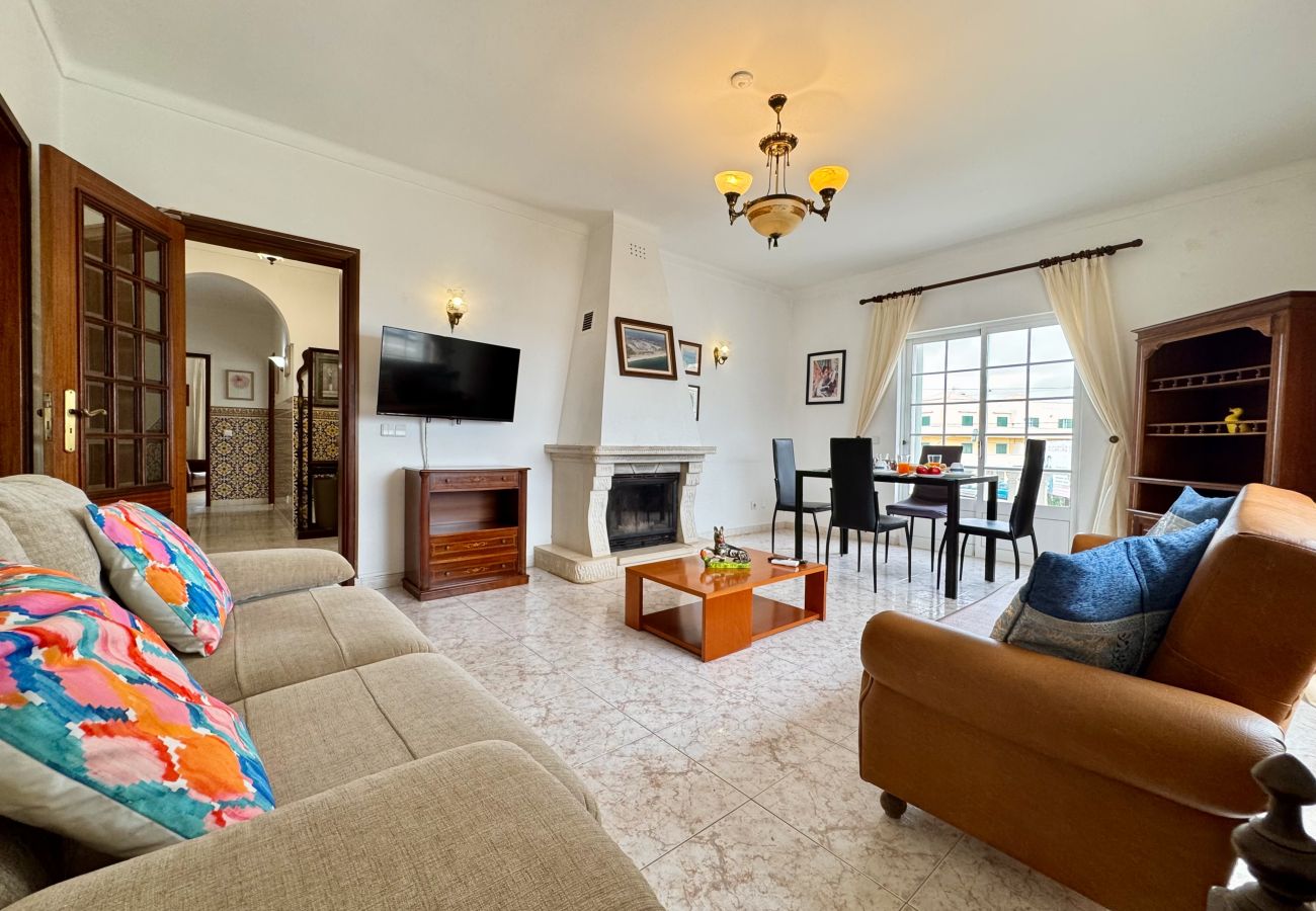 Apartamento em Altura - ALTURA TYPICAL HOUSE by HOMING