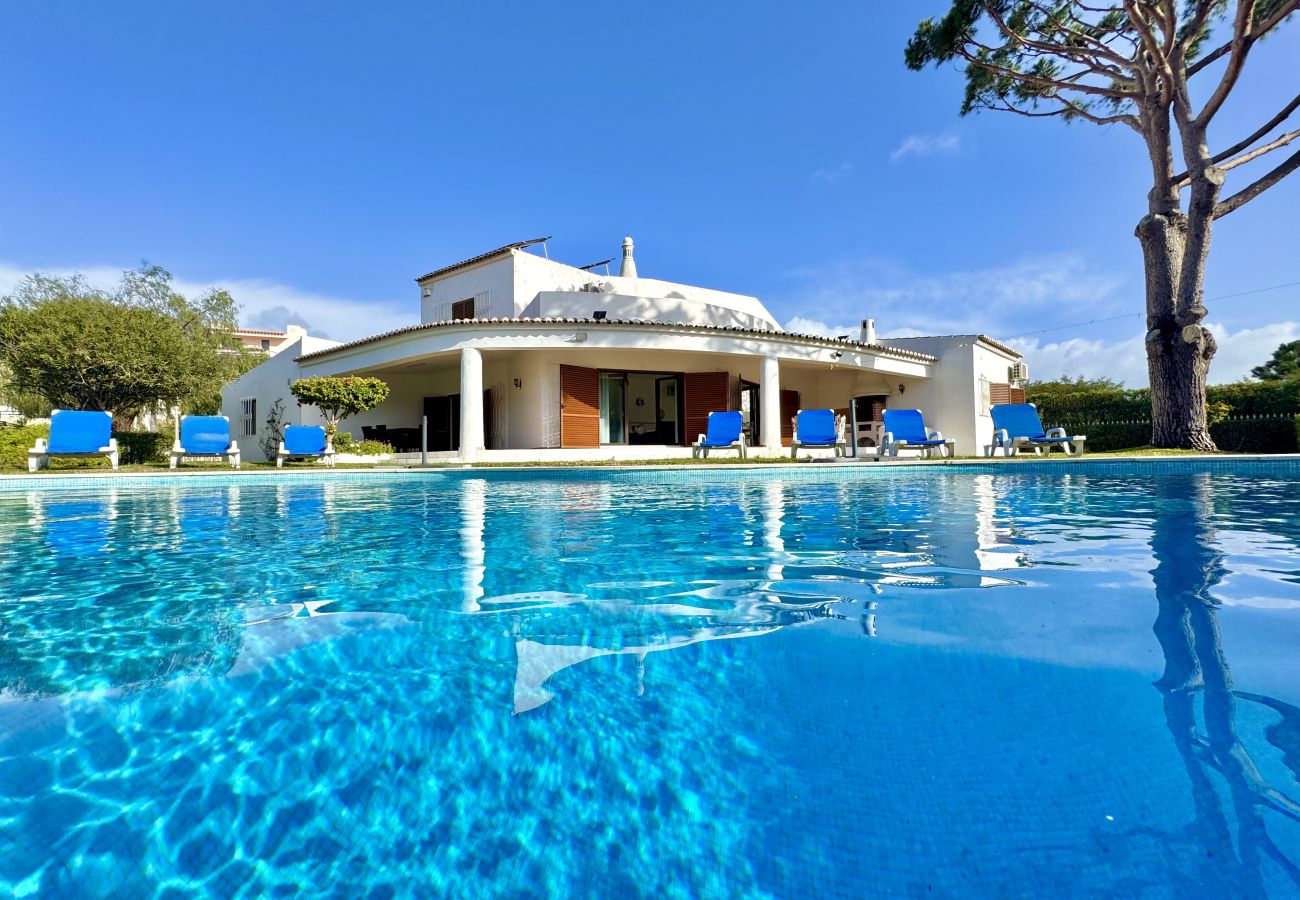 Apartamento em Vilamoura - VILAMOURA SUMMER VILLA 2 WITH POOL by HOMING
