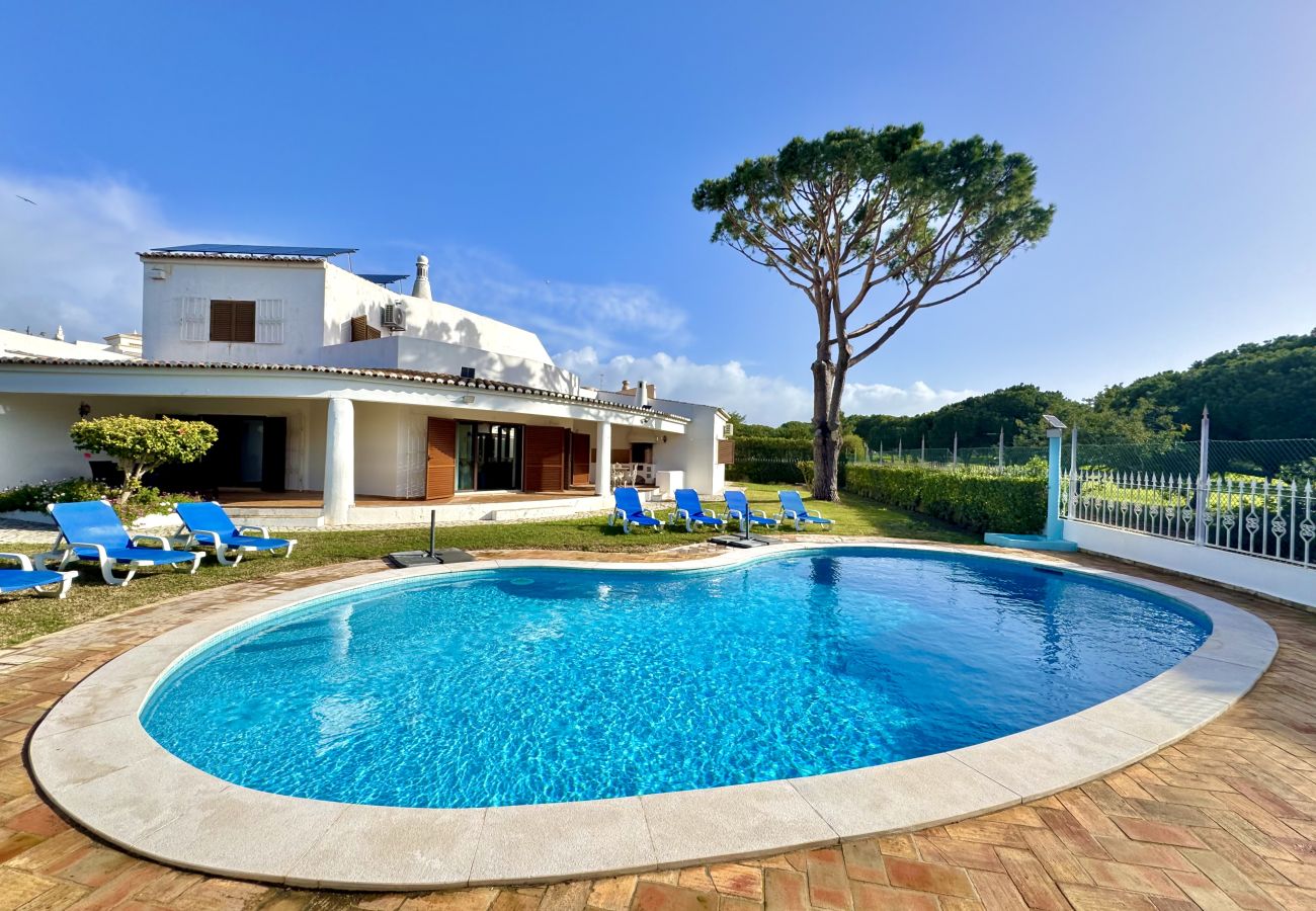 Apartamento em Vilamoura - VILAMOURA SUMMER VILLA 2 WITH POOL by HOMING