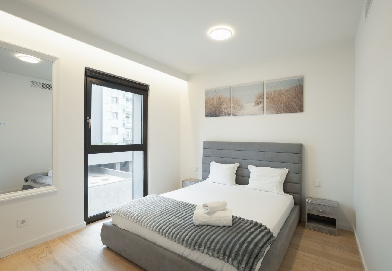 Apartamento em Lisboa - MODERN LISBON W/ BALCONY AND POOL by Homing