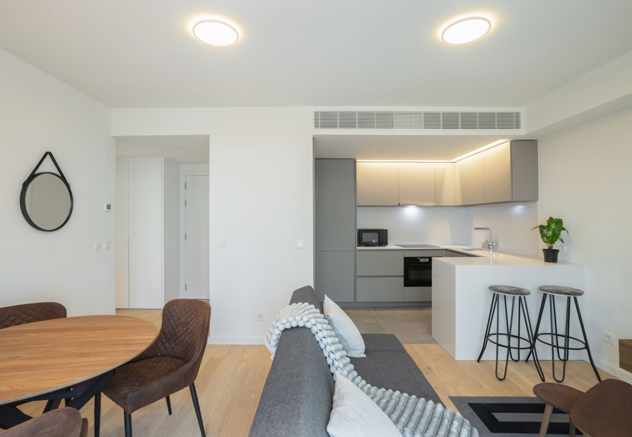 Apartamento em Lisboa - MODERN LISBON W/ BALCONY AND POOL by Homing