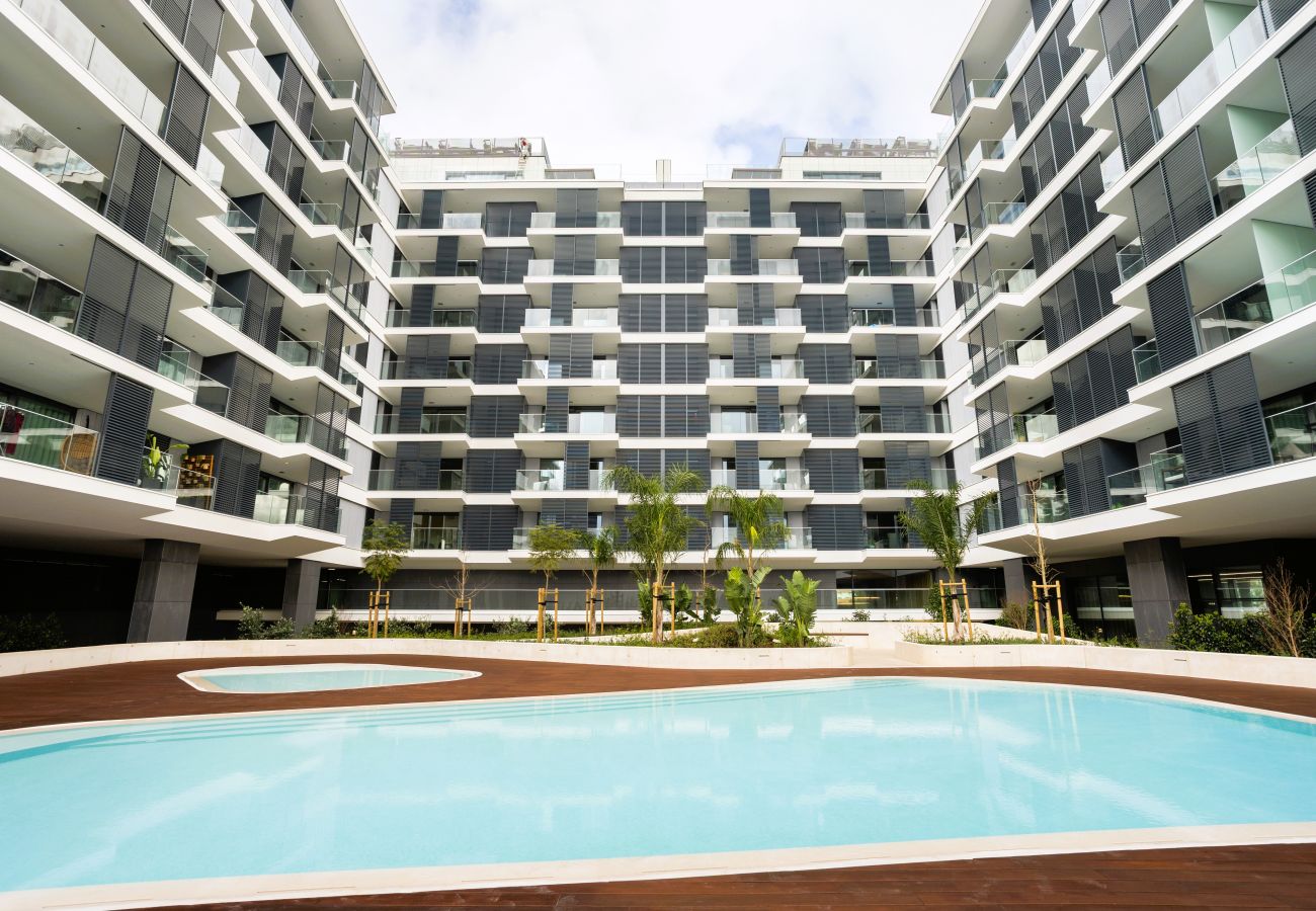 Apartamento em Lisboa - MODERN LISBON W/ BALCONY AND POOL by Homing