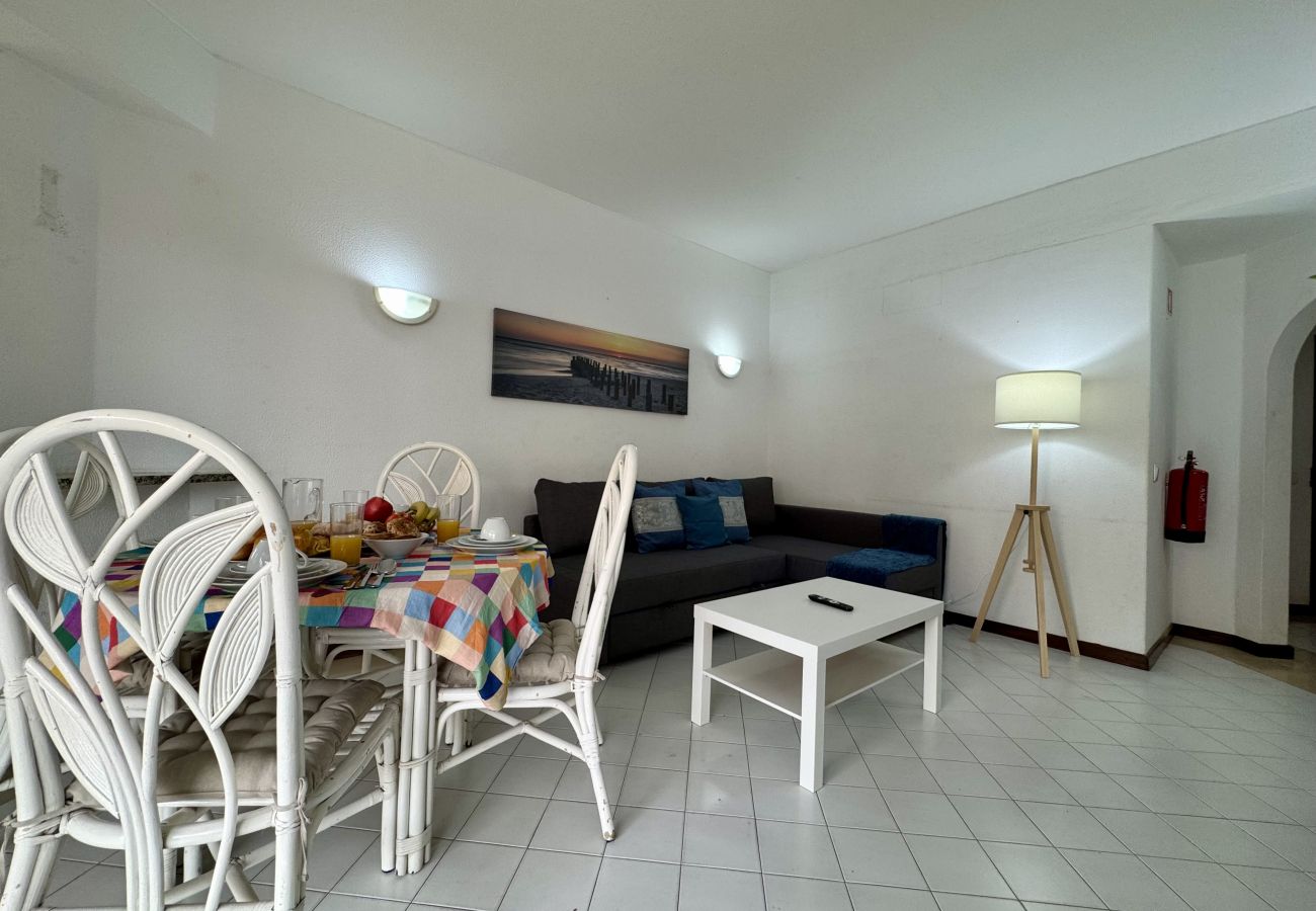 Apartamento em Vilamoura - VILAMOURA CENTRAL BEACH 2 WITH POOL by HOMING