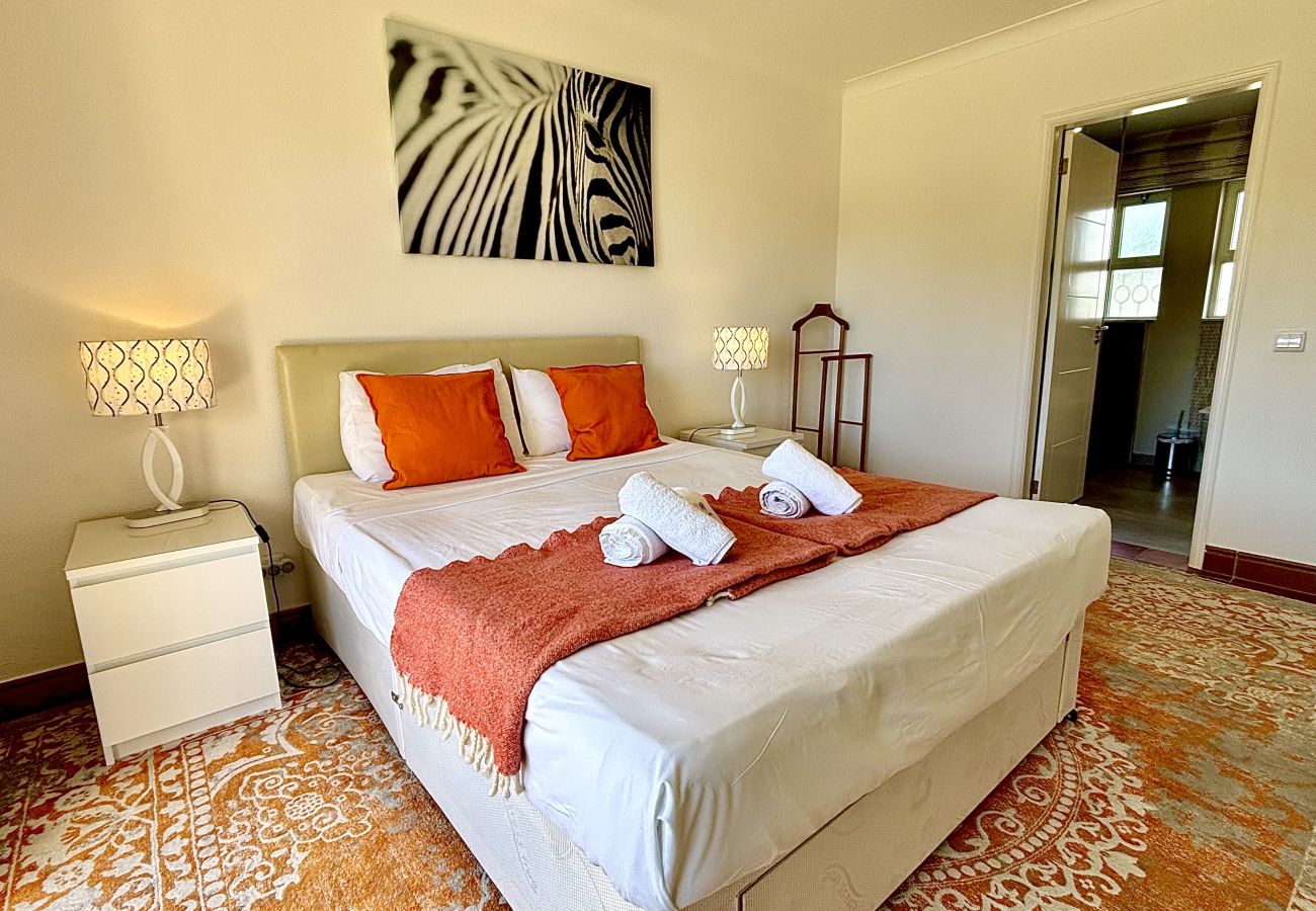 Apartamento em Vilamoura - VILAMOURA AMAZING GOLF VILLA 3 WITH POOL by HOMING