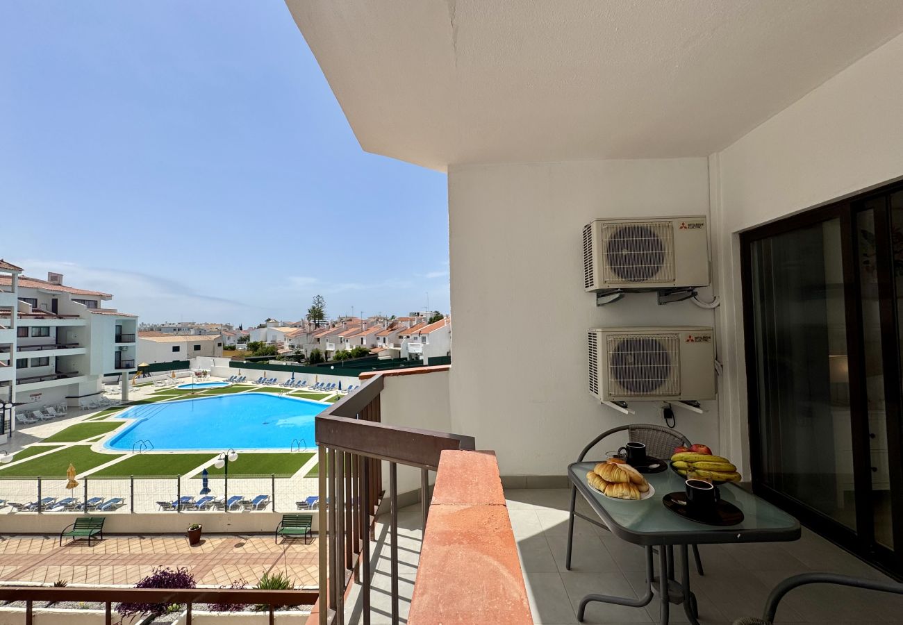 Estúdio em Albufeira - ALBUFEIRA SKYLIGHT 3 WITH POOL by HOMING