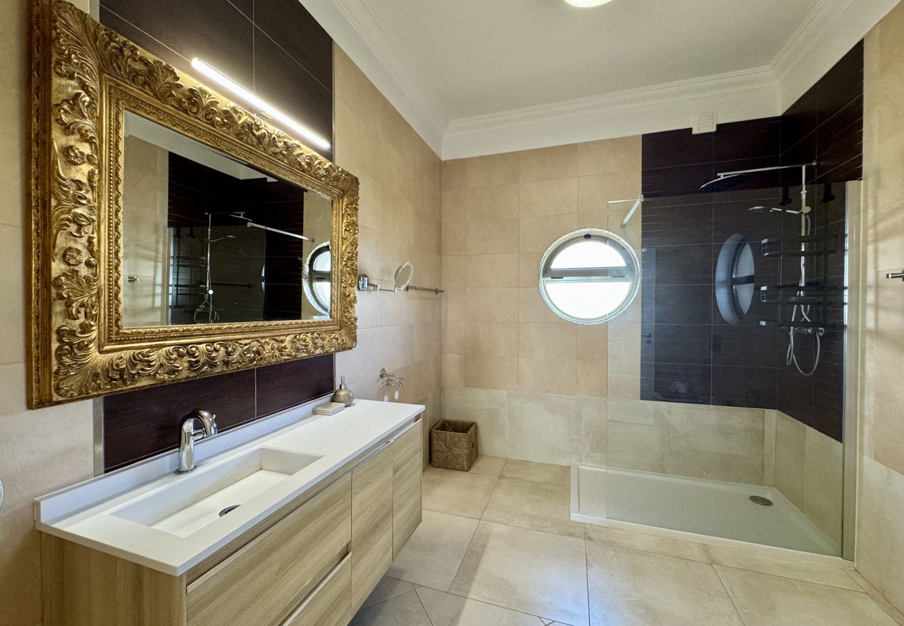 Villa em Santa Bárbara de Nexe - ALGARVE STUNNING VILLA WITH POOL by HOMING