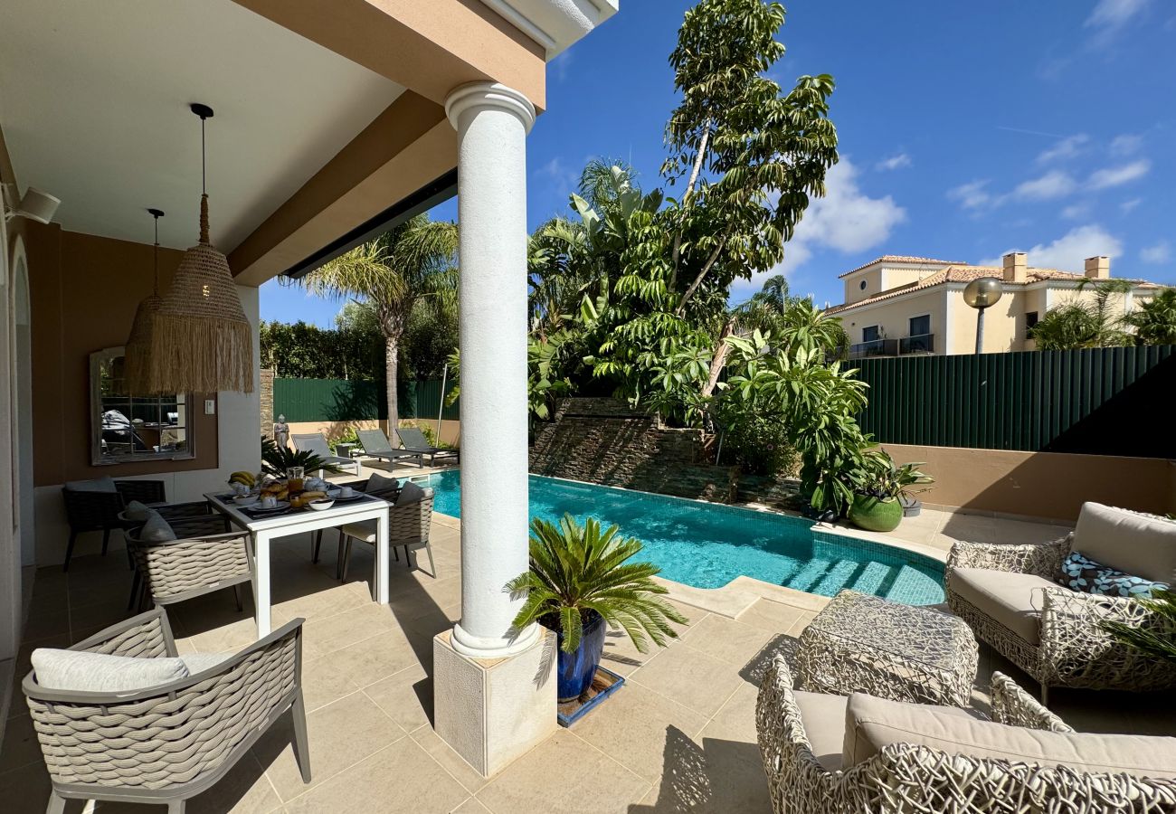 Villa em Santa Bárbara de Nexe - ALGARVE STUNNING VILLA WITH POOL by HOMING