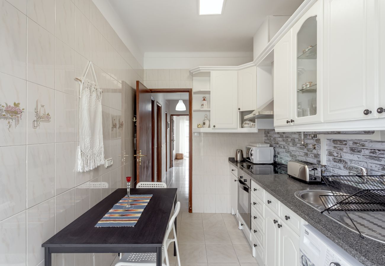 Apartamento em Almada - ALMADA CENTRAL by Homing