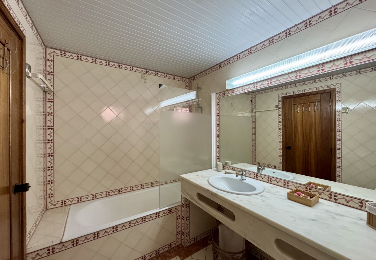 Apartamento em Albufeira - ALBUFEIRA AMAZING VIEW 2 WITH POOL by HOMING