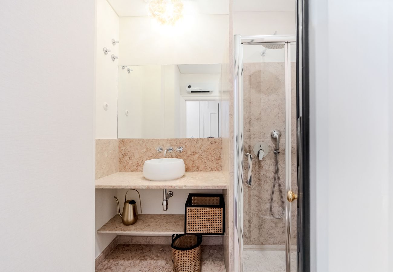 Apartamento em Lisboa - CHIADO DELUXE by Homing