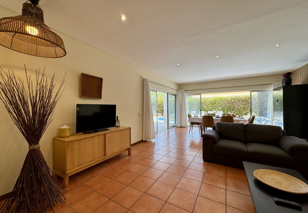 Apartamento em Albufeira - ALBUFEIRA BALAIA VILLA 2 WITH POOL by HOMING