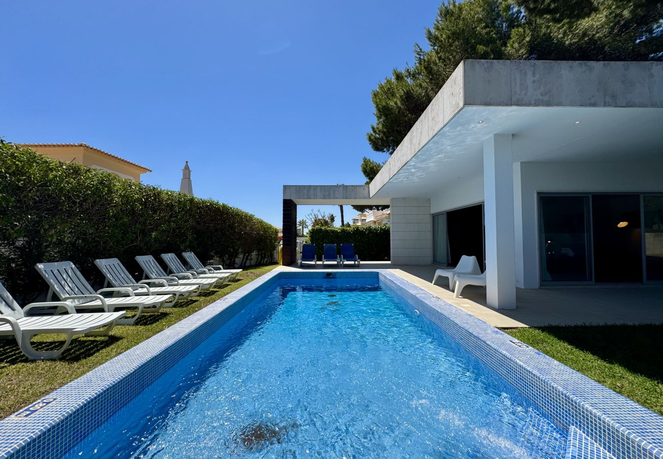 Apartamento em Albufeira - ALBUFEIRA BALAIA VILLA 2 WITH POOL by HOMING