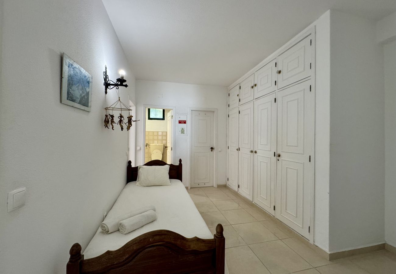 Apartamento em Vilamoura - VILAMOURA BROWNS WITH POOL by HOMING