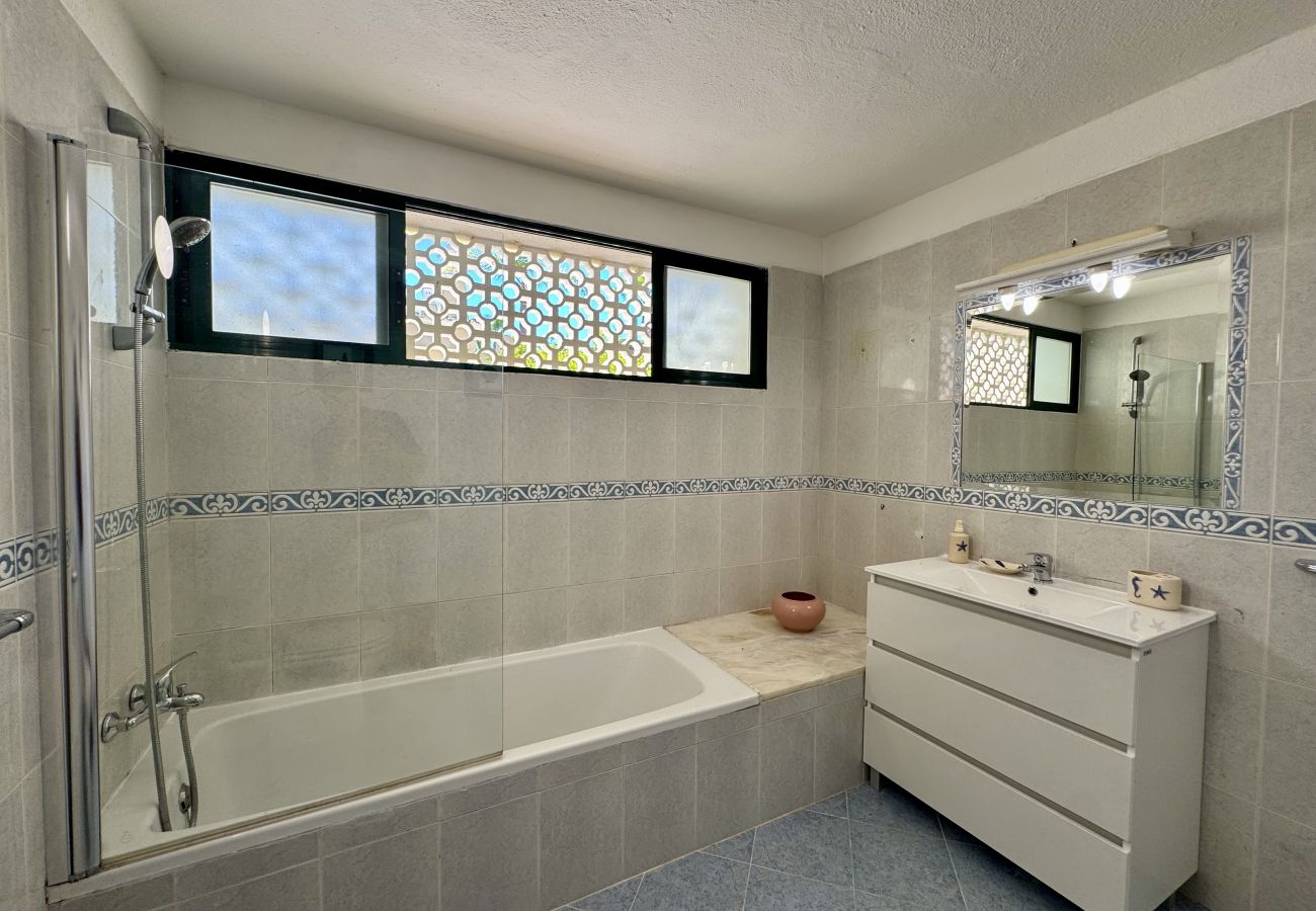 Apartamento em Vilamoura - VILAMOURA BROWNS WITH POOL by HOMING
