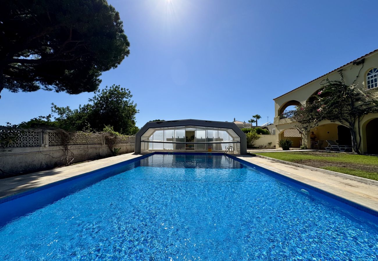 Apartamento em Vilamoura - VILAMOURA BROWNS 1 WITH POOL by HOMING