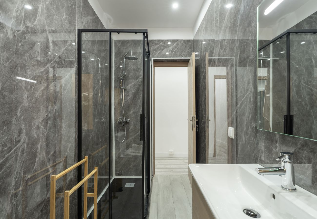 Quarto em Lisboa - LISBON MODERN SUITES IV by Homing