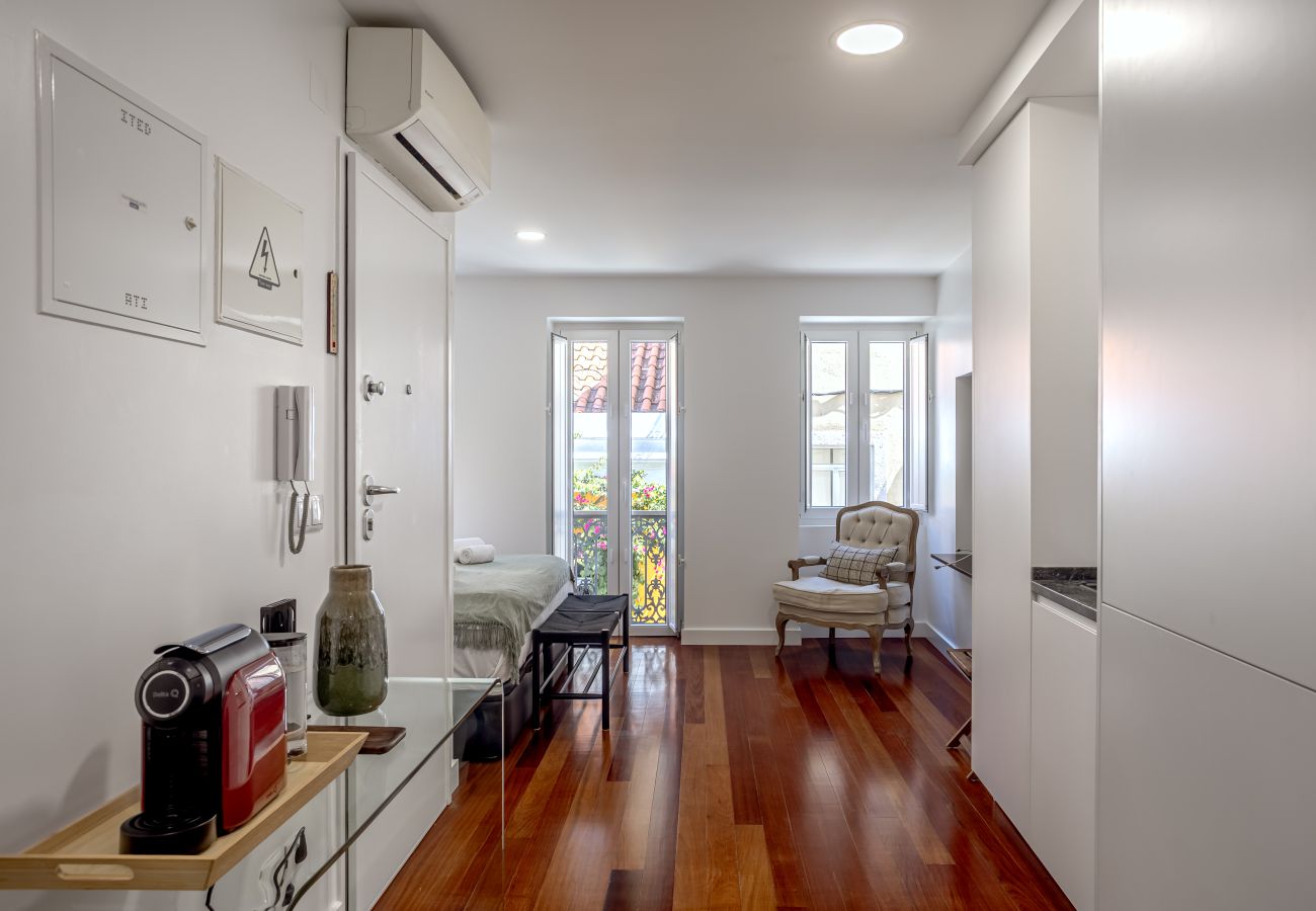 Estúdio em Lisboa - ESTRELA RIVERSIDE STUDIOS III by Homing
