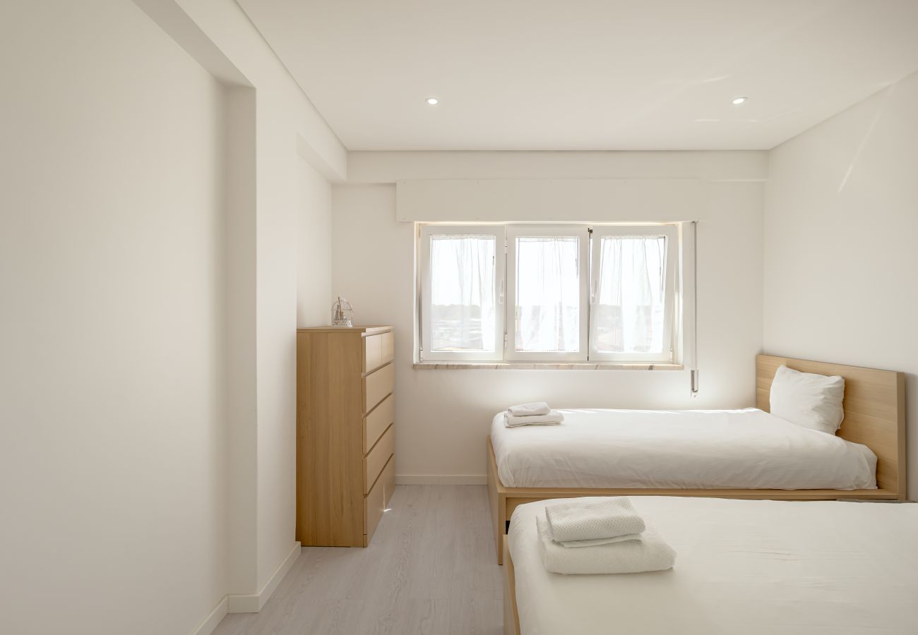 Apartamento em Charneca de Caparica - CAPARICA SUNNY APARTMENT by Homing