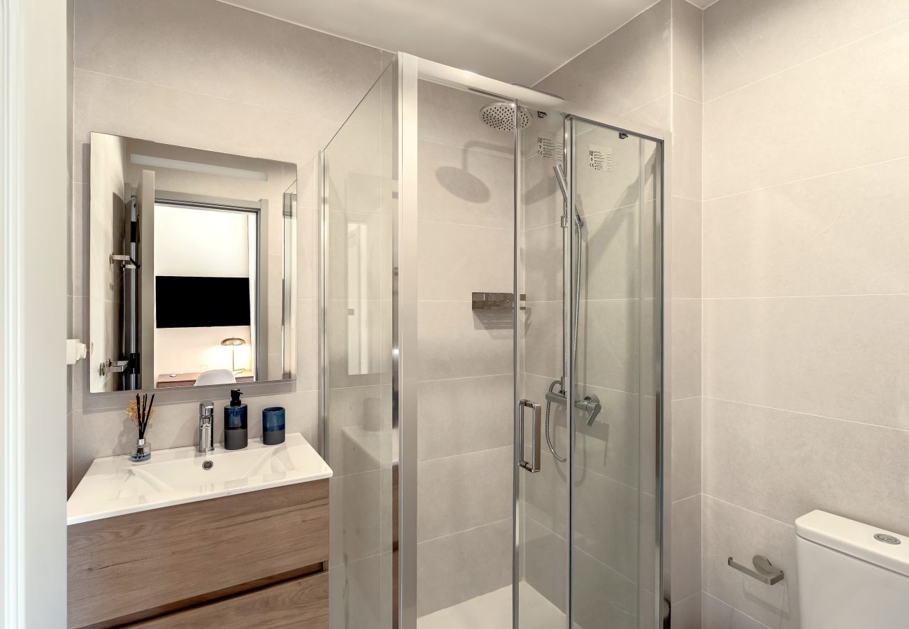 Quarto em Lisboa - ATLANTIC HOUSE 102 by Homing