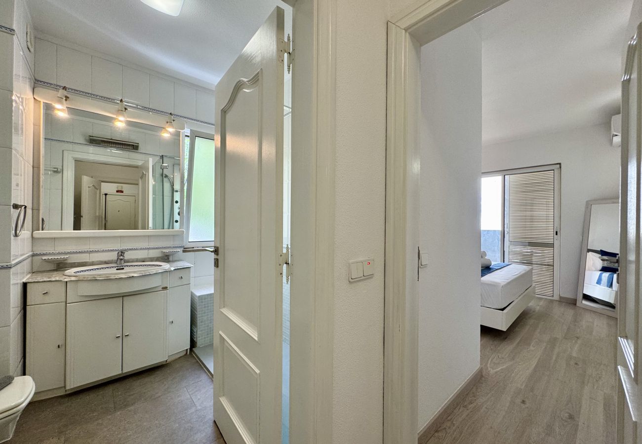 Apartamento em Vilamoura - VILAMOURA MARINA BEACH 2 WITH POOL by HOMING