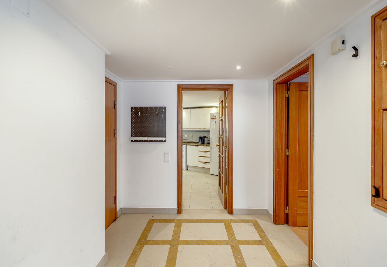 Apartamento em Lisboa - LARANJEIRAS GRAND APARTEMENT WITH PARKING by Homin