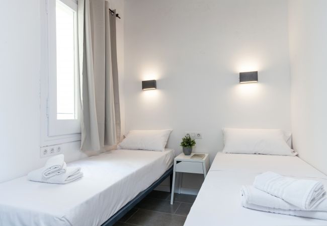 Apartment in Barcelona - DELUXE, central, boho, views, 3 bedrooms Apartment in Barcelona - DELUXE, central, boho, views, 3 bedrooms