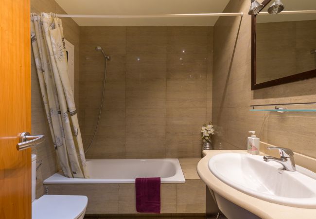 Apartment in Barcelona - MARQUES, modern 4bed/2bath apartment Apartment in Barcelona - MARQUES, modern 4bed/2bath apartment