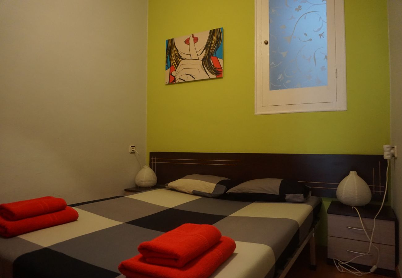 Apartment in Barcelona - OLIVERA, balcony, Plaza España, La Fira