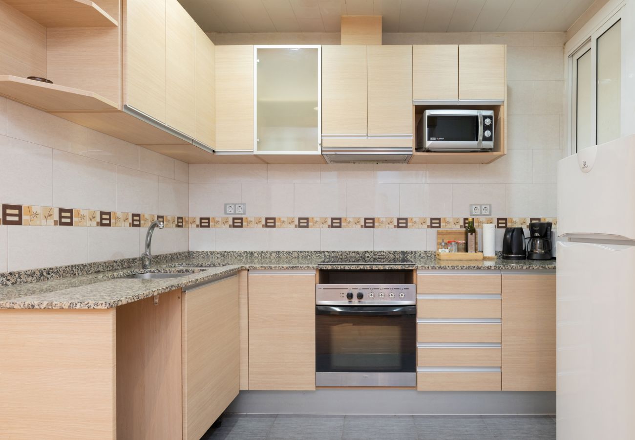 Apartment in Barcelona - GRACIA COMFORT, with patio area