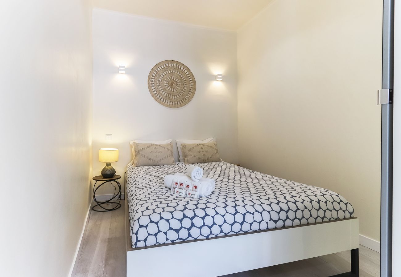 Apartment in Lisbon - BRIGHT SANTA CATARINA by HOMING