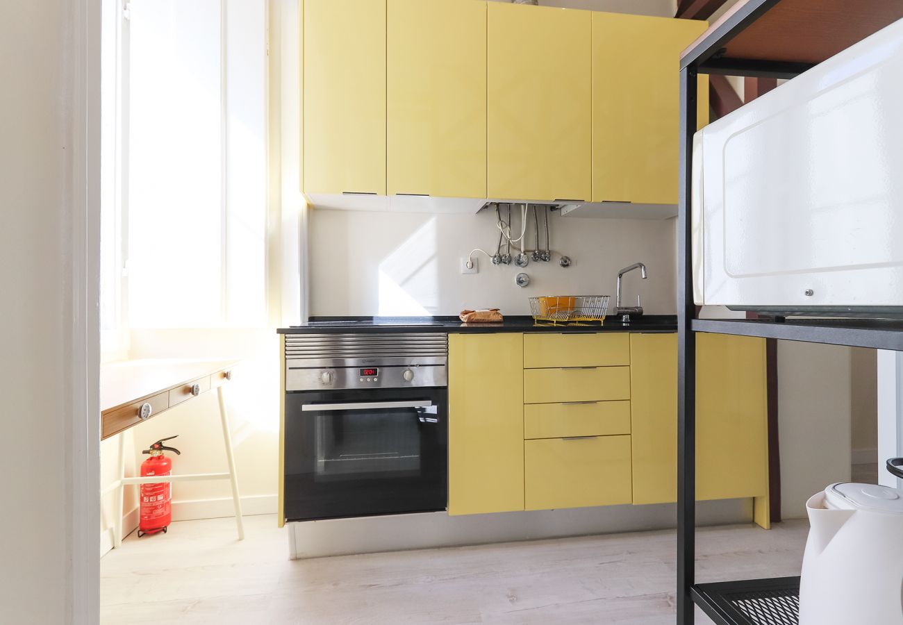 Apartment in Lisbon - BRIGHT SANTA CATARINA by HOMING