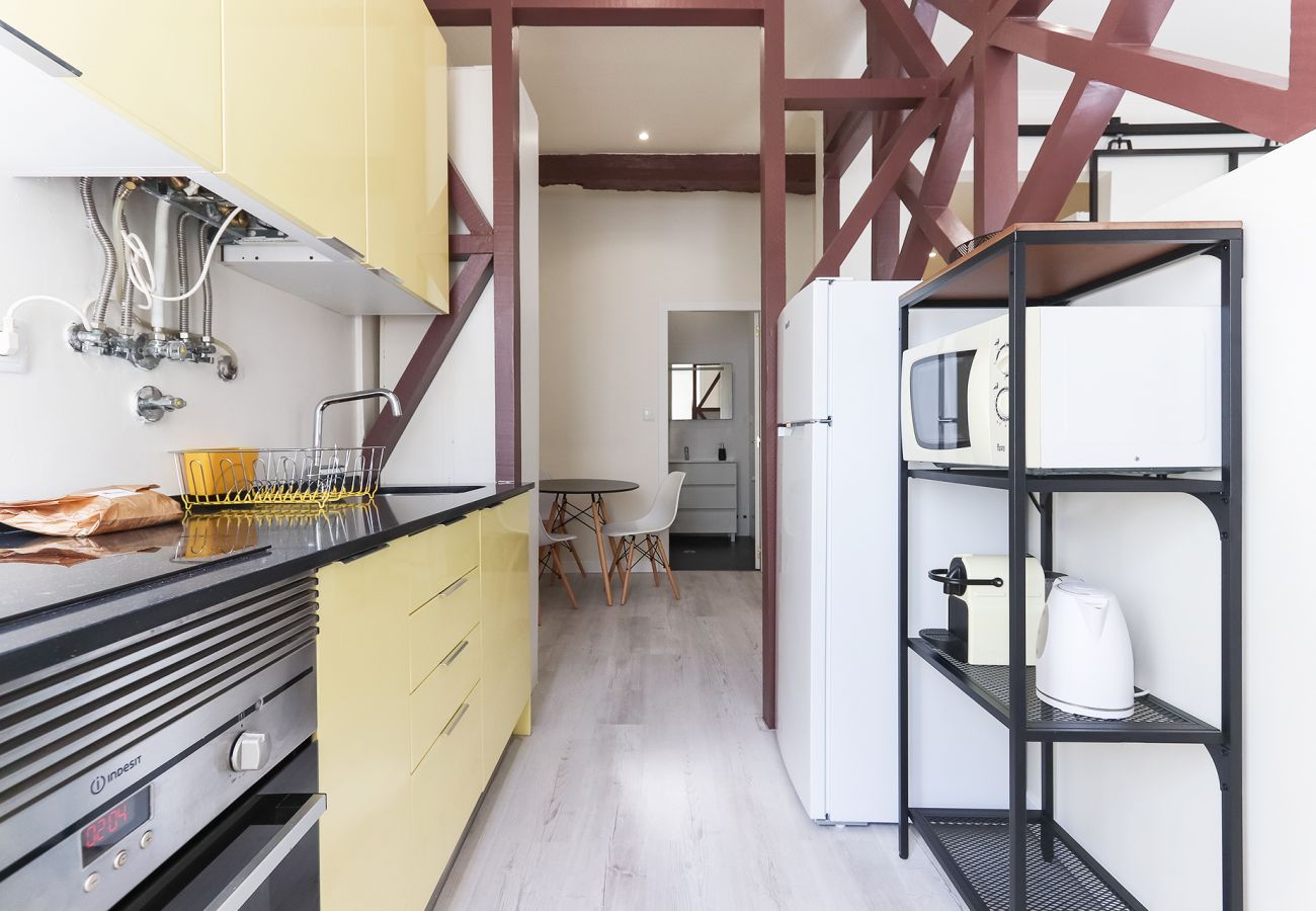 Apartment in Lisbon - BRIGHT SANTA CATARINA by HOMING