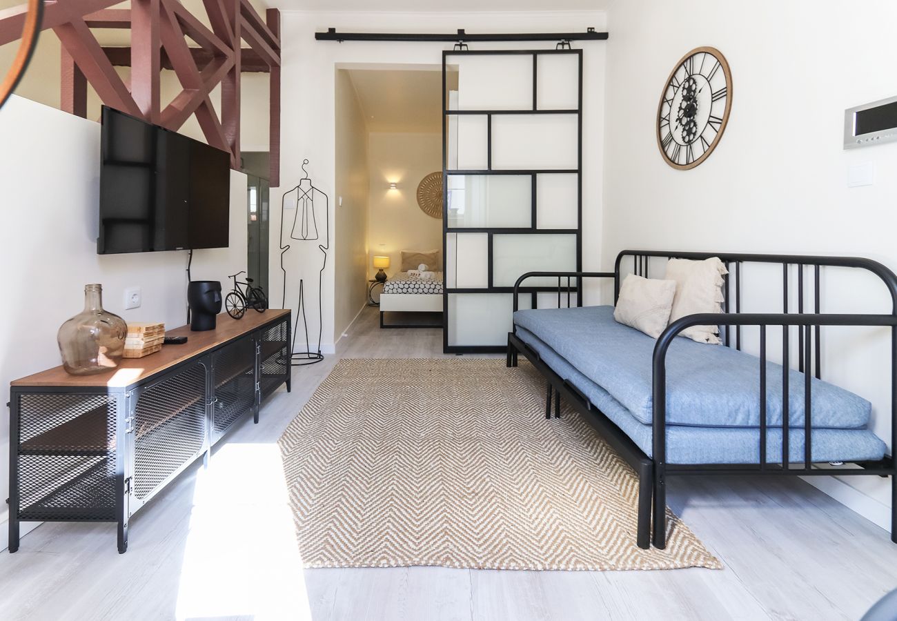 Apartment in Lisbon - BRIGHT SANTA CATARINA by HOMING
