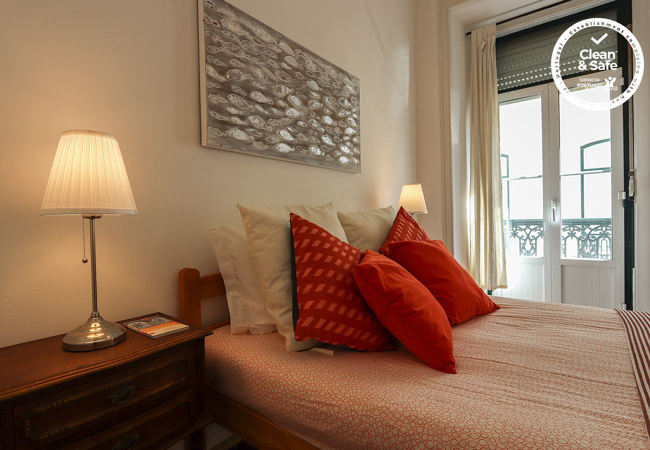 Apartment in Lisbon - BAIRRO ALTO CLASSIC by HOMING