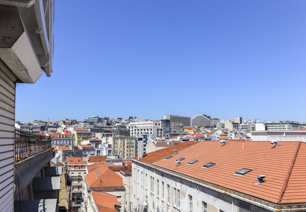 Apartment in Lisbon - SANTA MARTA VIEWS by HOMING