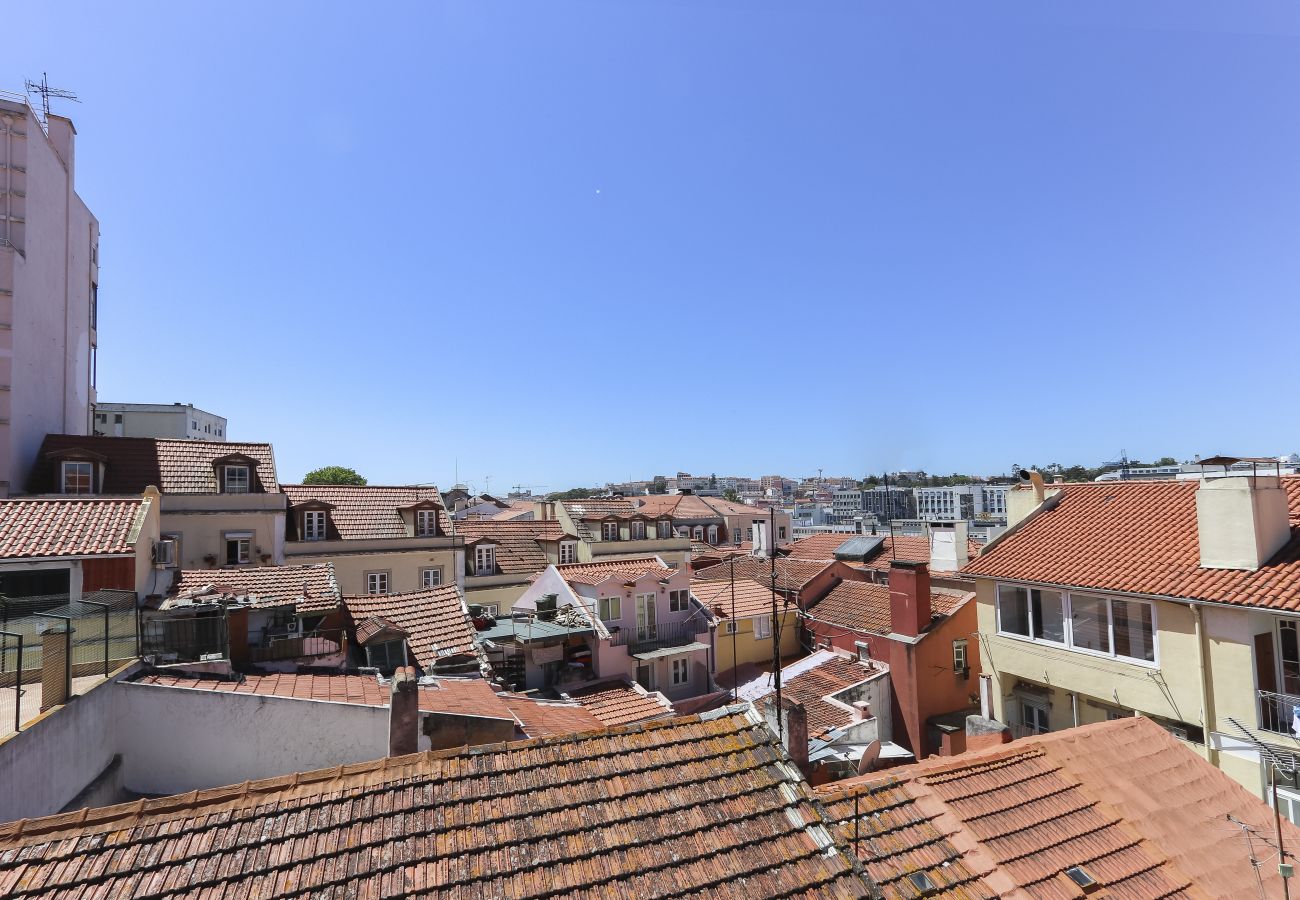 Apartment in Lisbon - SANTA MARTA VIEWS by HOMING