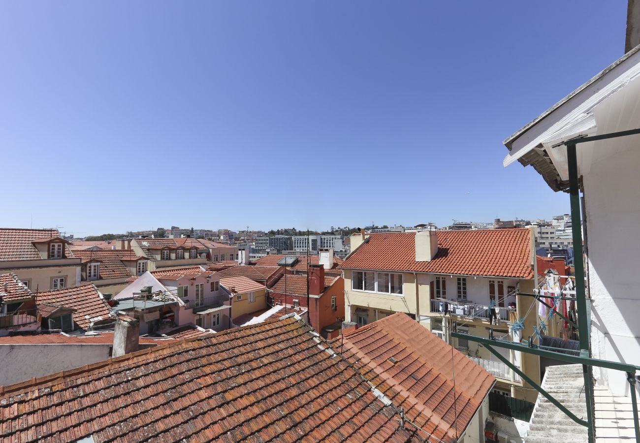 Apartment in Lisbon - SANTA MARTA VIEWS by HOMING