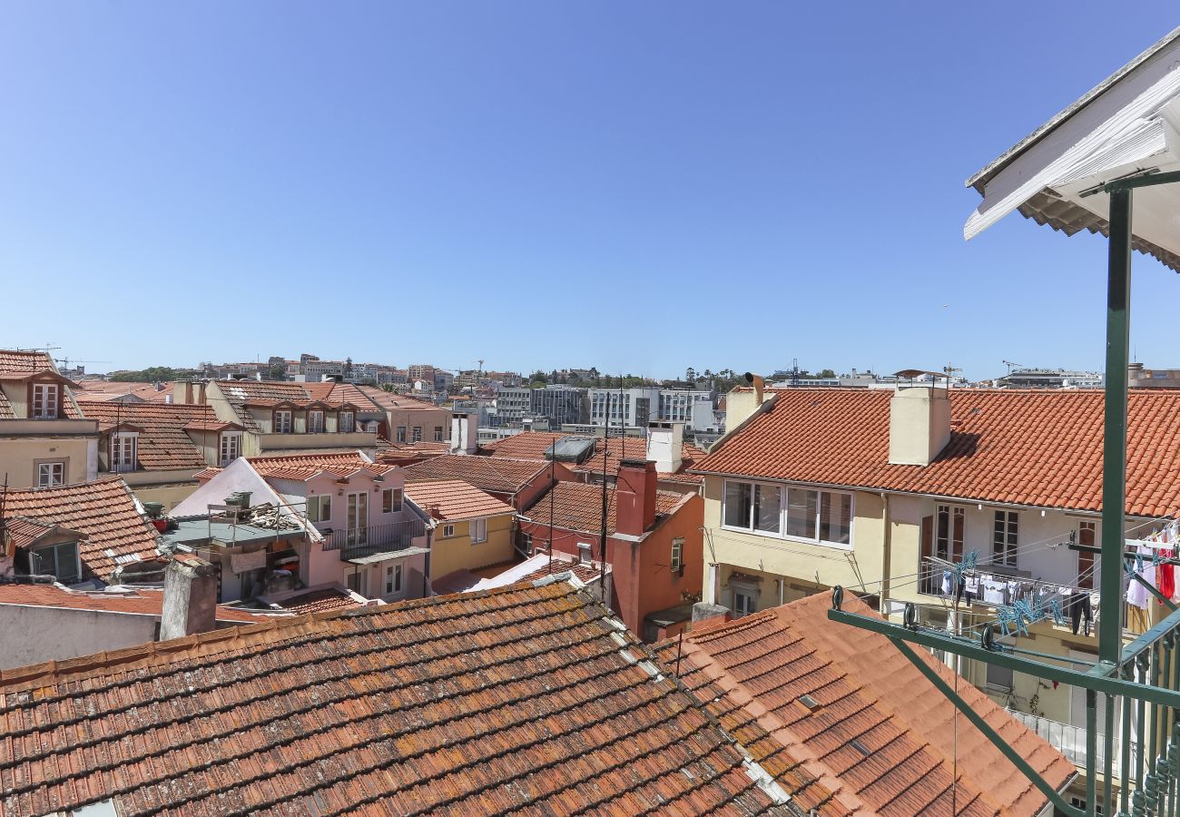 Apartment in Lisbon - SANTA MARTA VIEWS by HOMING