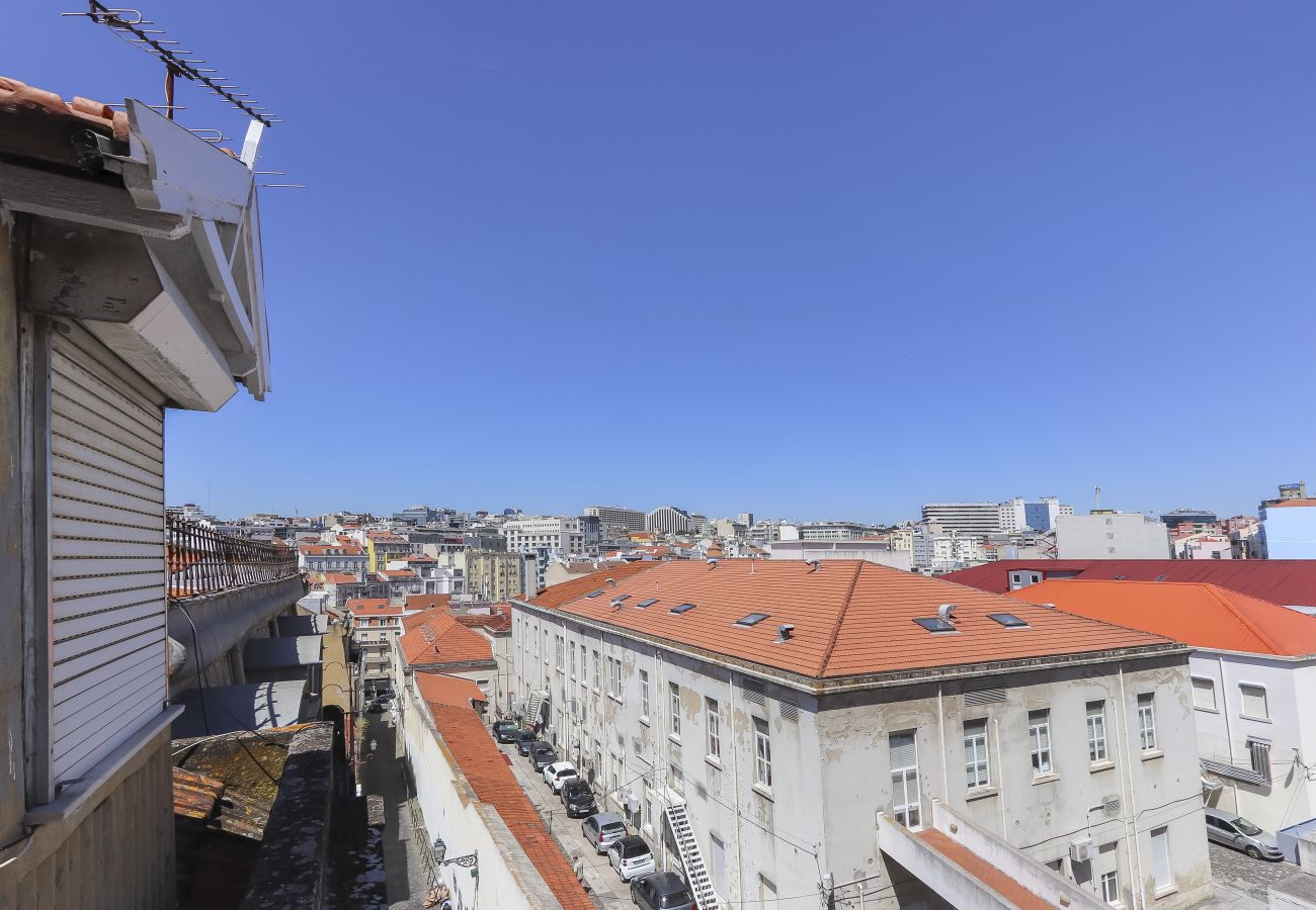 Apartment in Lisbon - SANTA MARTA VIEWS by HOMING