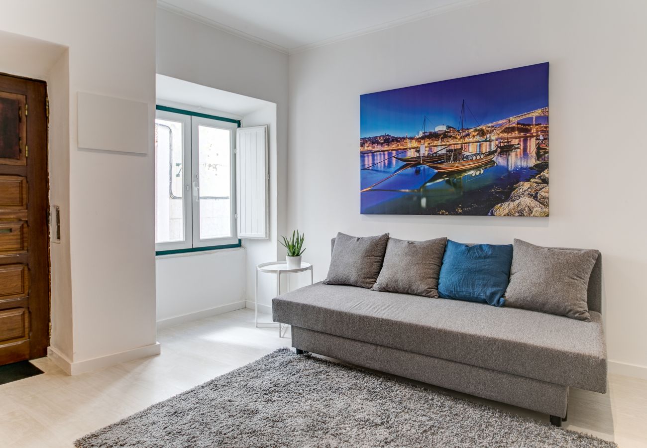 Apartment in Lisbon - SANTOS CLASSIC by HOMING