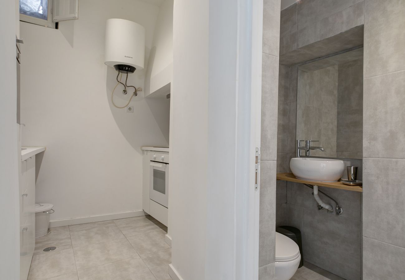 Apartment in Lisbon - SANTOS CLASSIC by HOMING