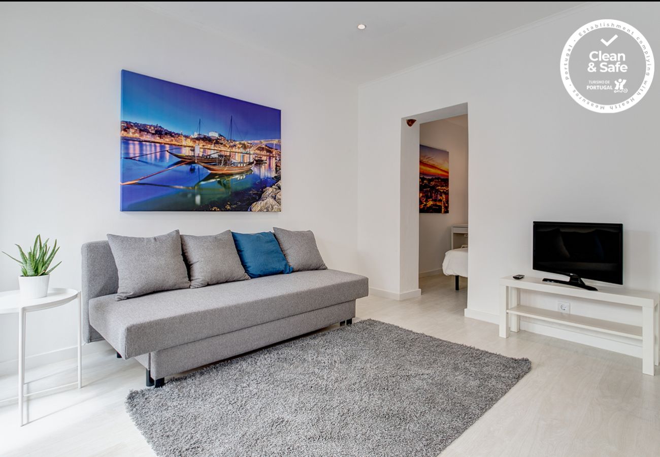 Apartment in Lisbon - SANTOS CLASSIC by HOMING