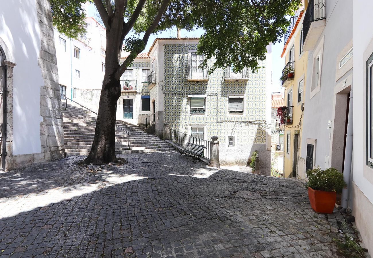 Alfama Suite by Homing