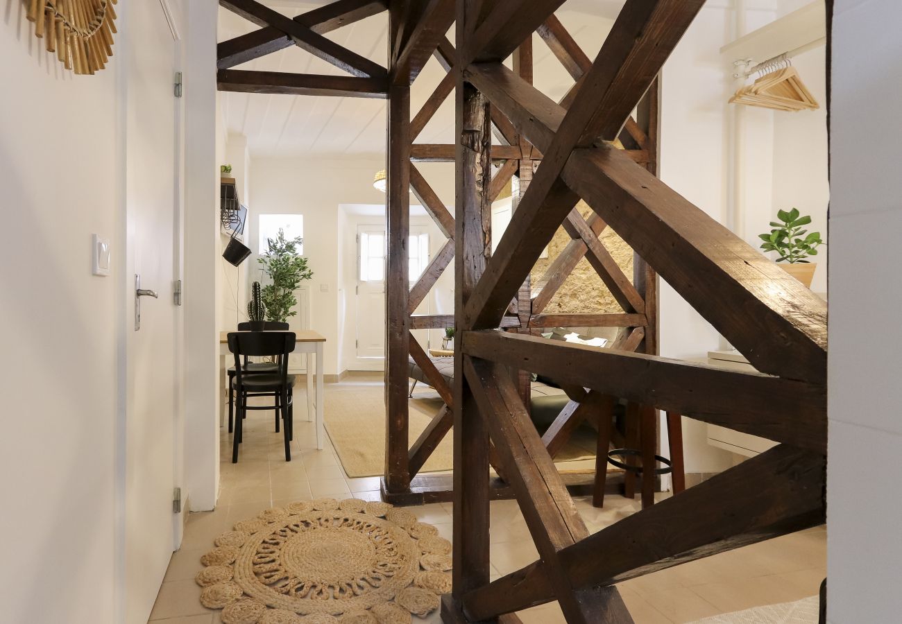 Golden Studio by Homing